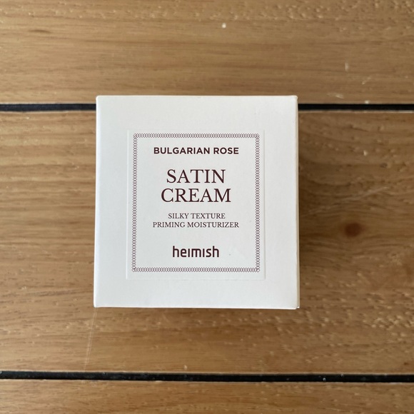 NWT Heimish Bulgarian Rose Satin Cream - Picture 3 of 6